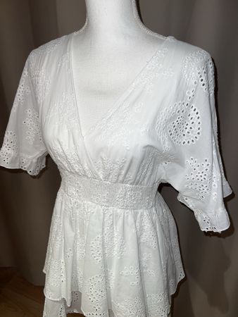 Kleid Sommerkleid weiss mit Stickerei Grösse S guter Zustand