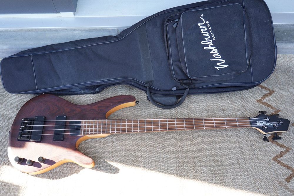 Washburn BB4 Bantam Bass Guitar Natural Cocobola limidet LTD Kaufen