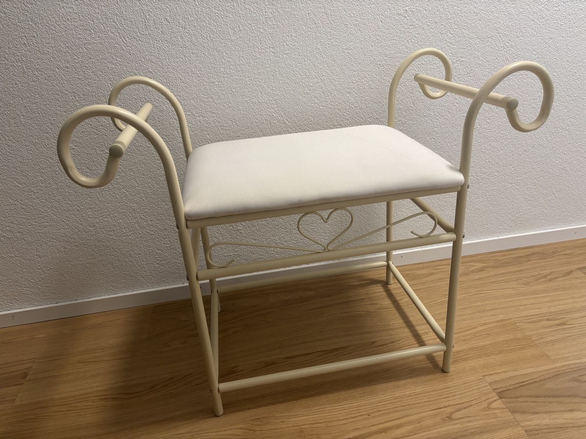 Tabourets: Hocker – D'occasion à Laufen par gloriamarie