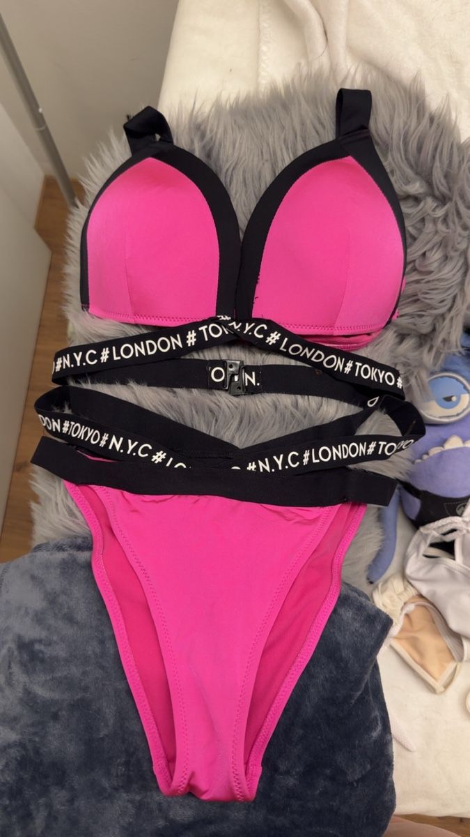 Costumi da bagno & Bikini: Bikini - Set 👙 – Usato da Moosseedorf venduto da Syasyyy__ 2