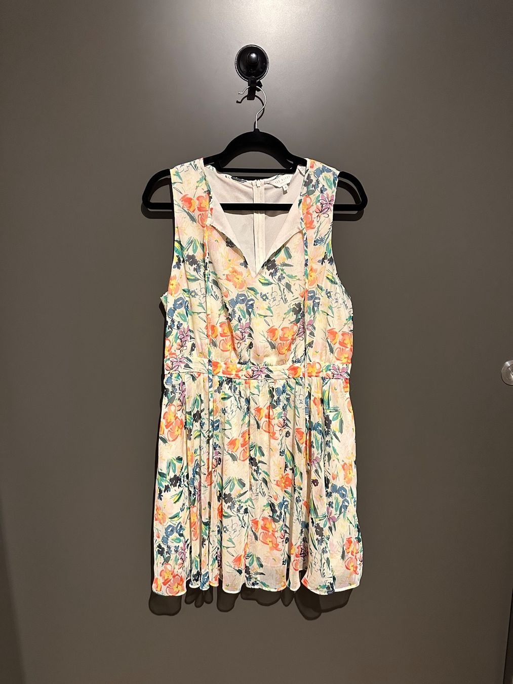 Ted Baker Vestiti: Geblümtes Ted Baker-Kleid gr.40 – Nuovo (secondo la descrizione) da Winterthur venduto da LeLe0606 2