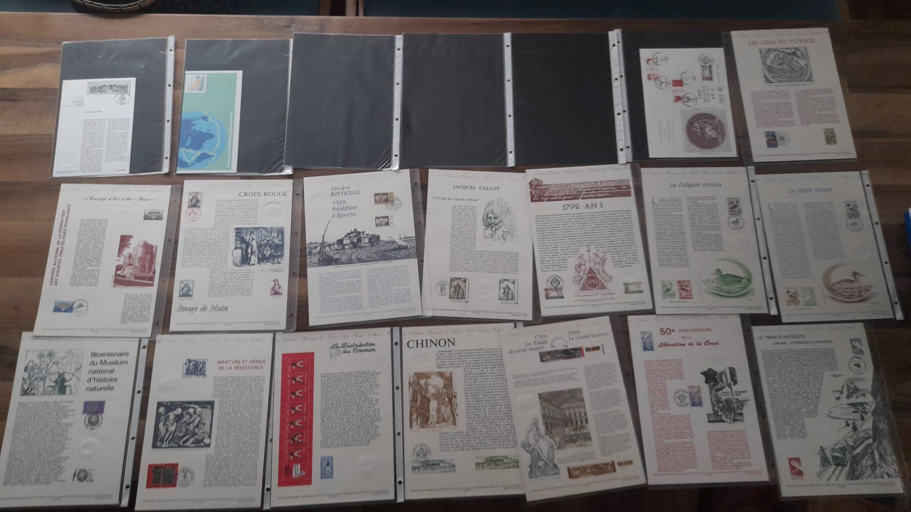Tutti i francobolli: Frankreich Jahr edition 92/93 – Usato da Balgach venduto da SIMEON27 4