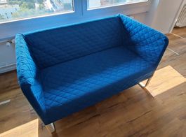 KNOPPARP 2er Sofa von Ikea. tiefes blau