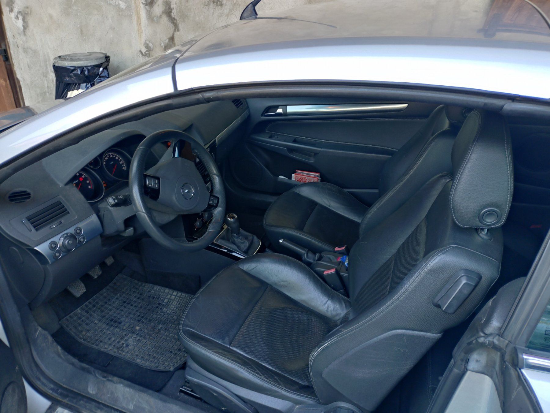 Opel Autos: Opel Astra 2.0 Turbo TwinTop – Gebraucht aus Wichtrach von ritsch_01 2