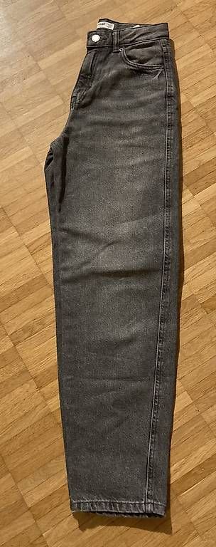 Pull&Bear Pantaloni: Pull&Bear Jeans grau Balloon Gr 158 – Nuovo (secondo la descrizione) da Fislisbach venduto da MichaHa 3