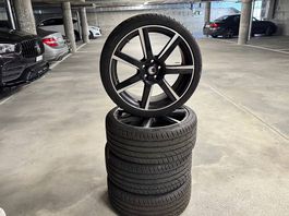 4 pneu avec jante pour volvo