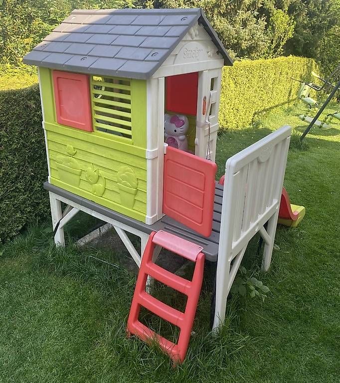 Smoby Spielhäuser: Gartenspielhaus – Gebraucht aus Meggen von CLFZ