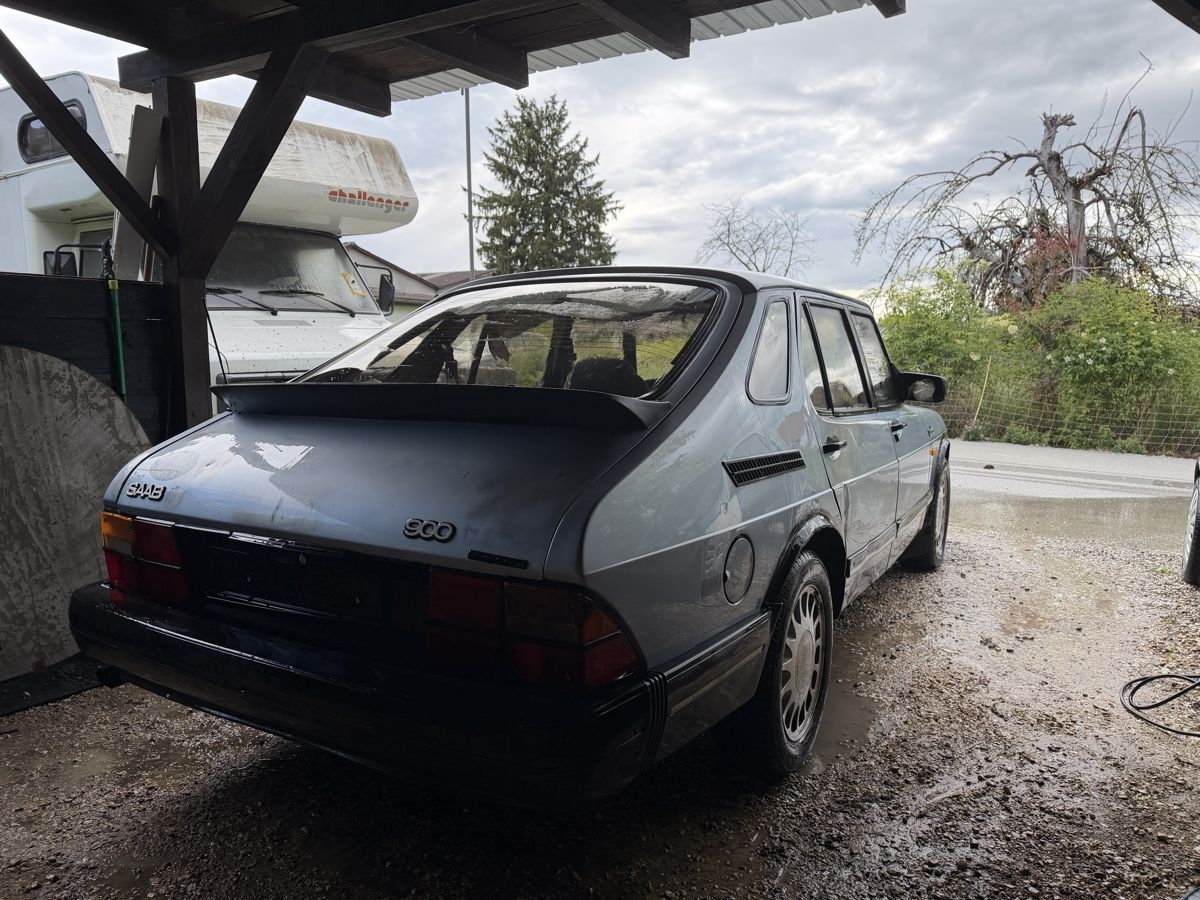 Saab Automobili: Saab 900 Turbo Oldtimer 1987 – Difettoso da Villarepos venduto da BestDeals52 2