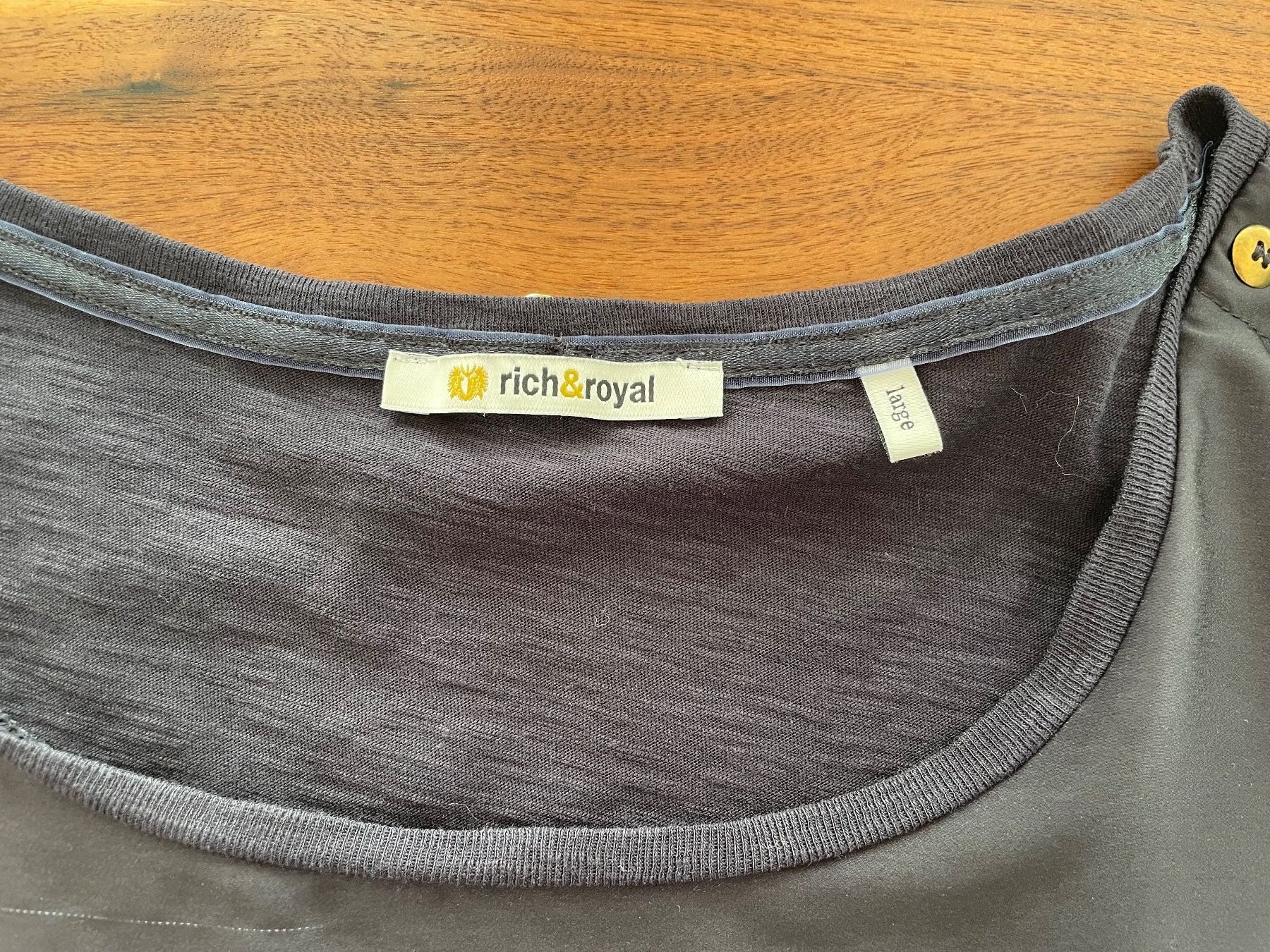 Rich & Royal Blusen: Rich & Royal Bluse – Neu (gemäss Beschreibung) aus Unteriberg von fae_2gz2 4
