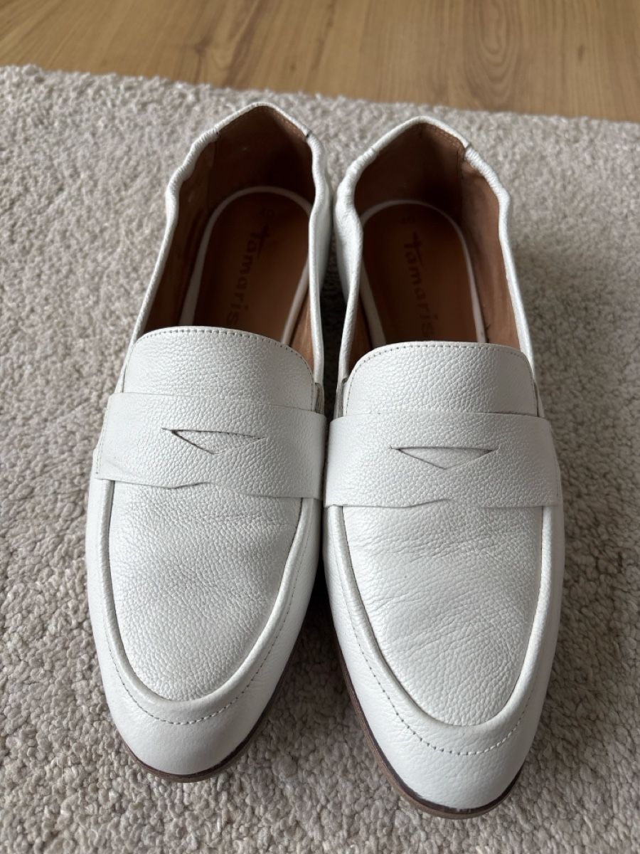 Tamaris Scarpe da donna: Tamaris Loafers Weiss Leder Gr 40 – Nuovo (secondo la descrizione) da Zürich venduto da EnikoDrum