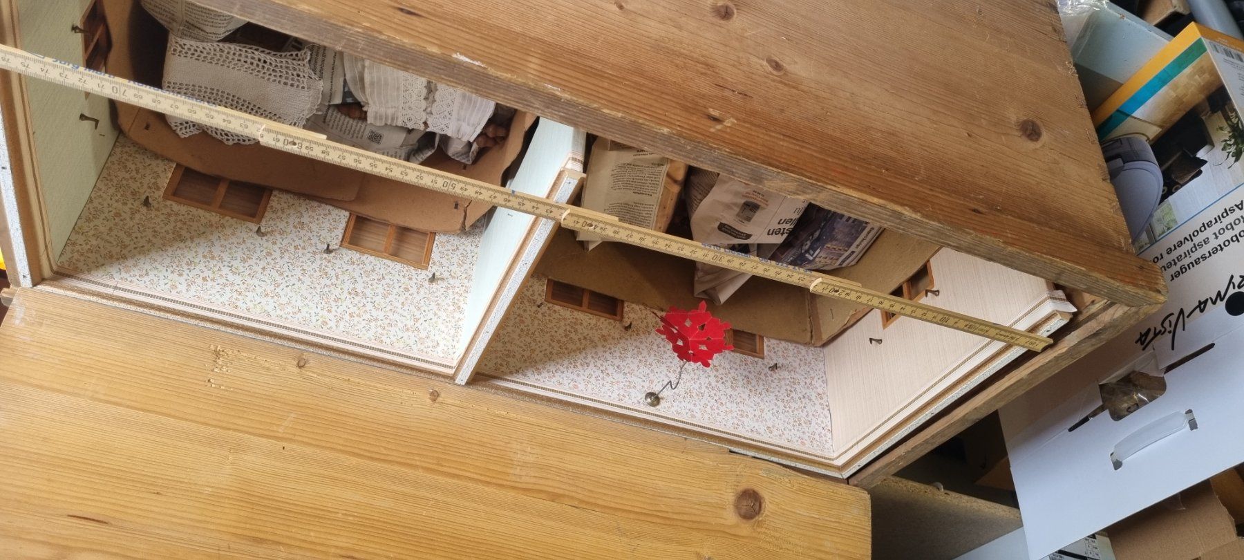 Case e mobili per bambole: Grosses Puppenhaus von 1895 – Usato da Männedorf venduto da Modellbau-wyss 1