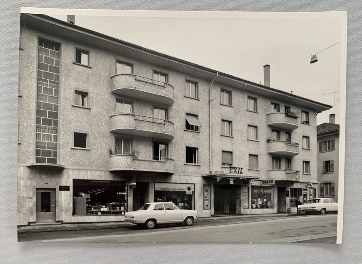 Cartoline postali: Ansichtskarten/Photos Schweiz - Düdingen FR – Usato da Düdingen venduto da polytropon_5 1