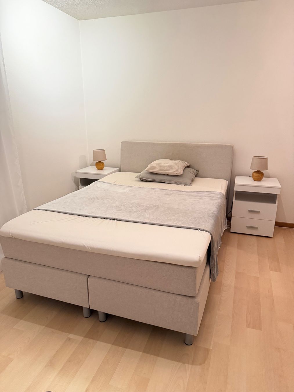 Letti: Boxspringbett 140x200cm beige – Usato da Schwerzenbach venduto da Cyrilho10 4