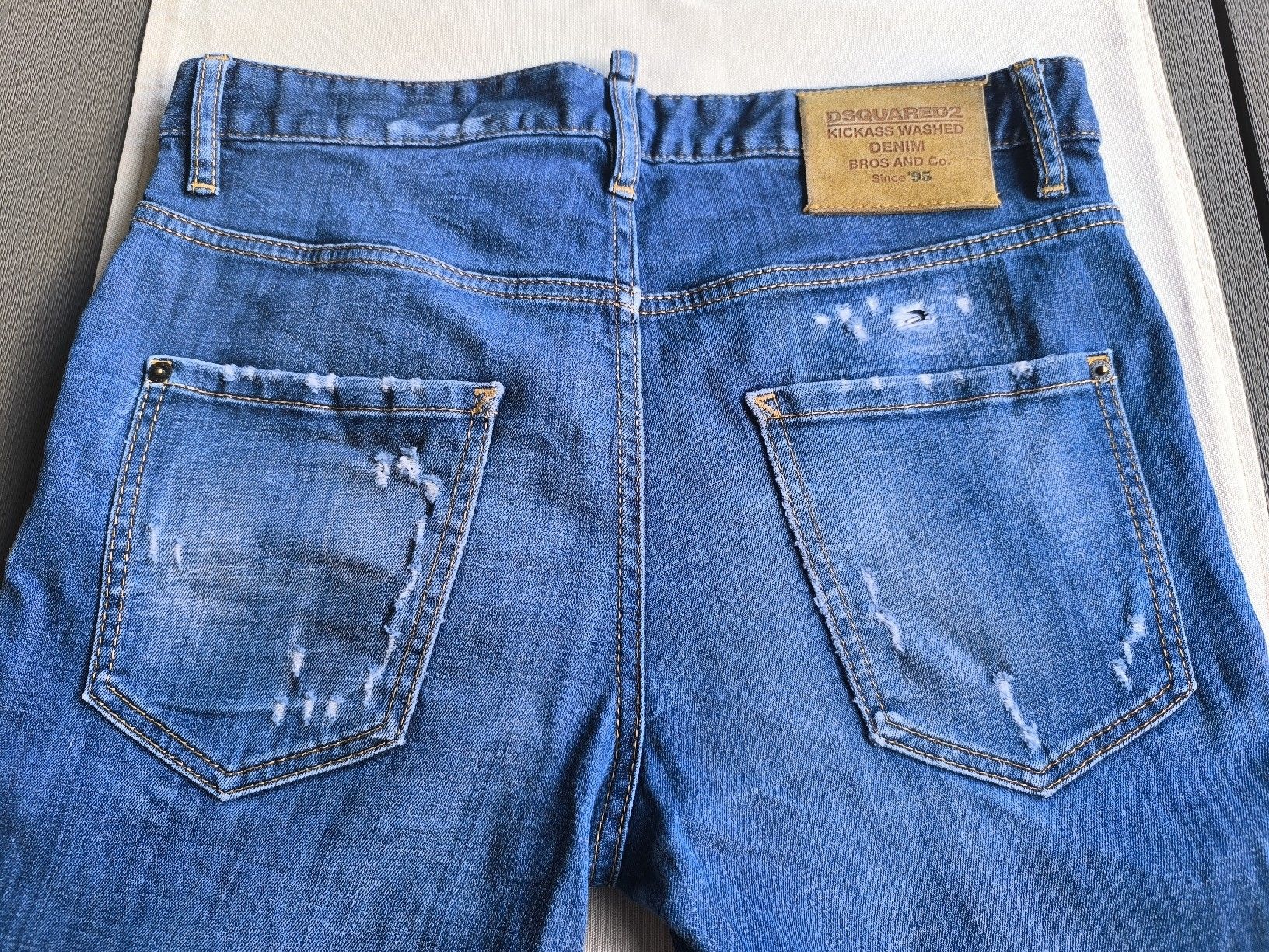 Dsquared2 Jeans: dsquared2 jeans TG 46 – D'occasion à Oensingen par Outlet_Super_Sale 2