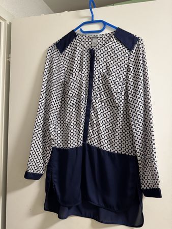 H&M Bluse Grösse 40/M – Top Zustand, frühlingshaftes Muster 