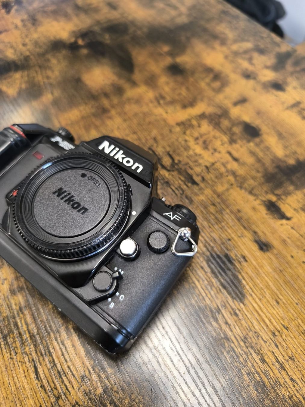 Nikon Fotocamera: Nikon F501 – Usato da Conthey venduto da costafrederico 2