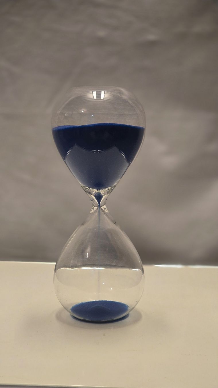 Orologi: Sanduhr "Time Out" mit blauem Sand – Nuovo e nell'imballaggio originale da Zürich venduto da Bobesfee 6