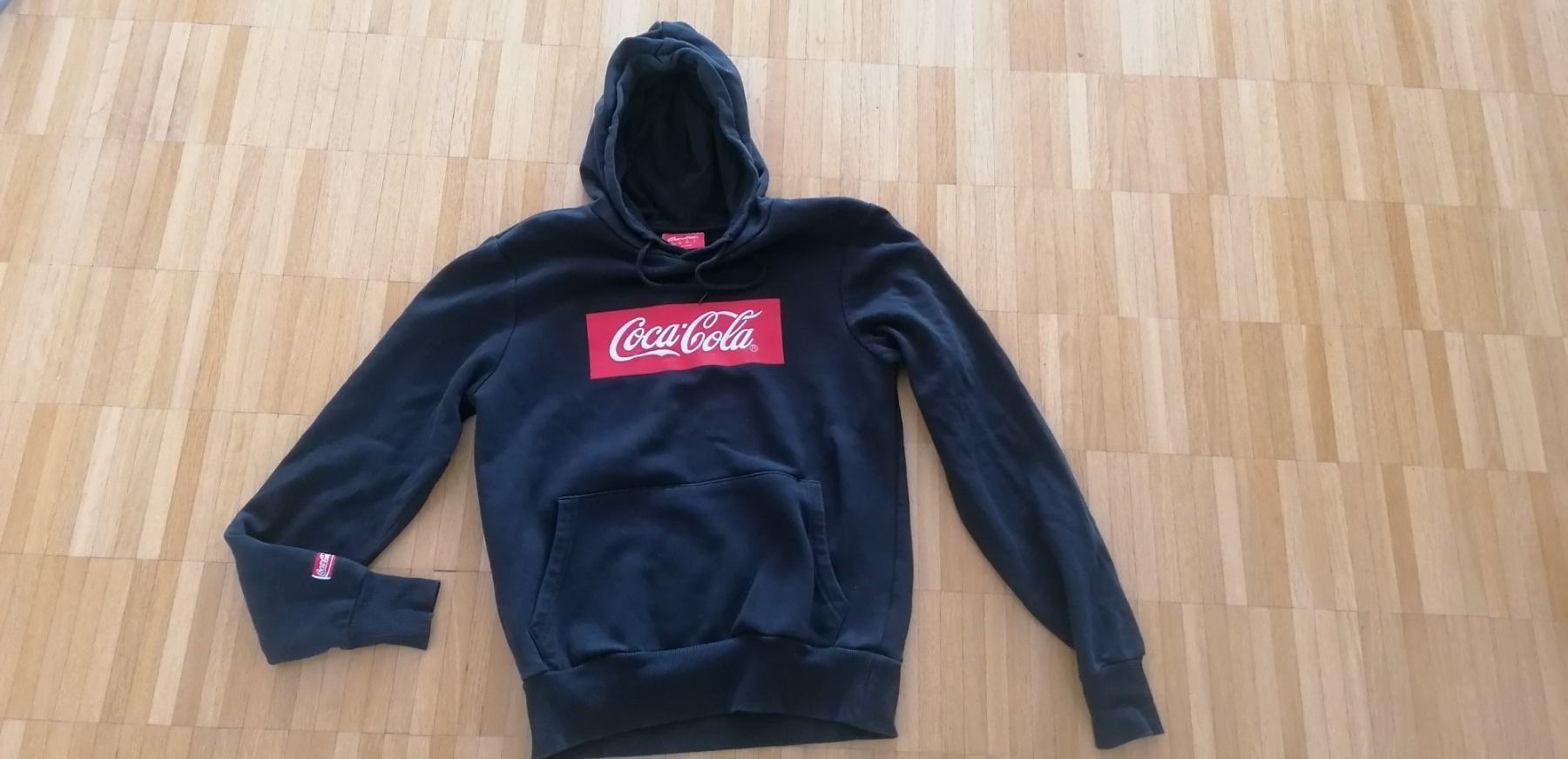 Maglioni & Felpe: Coca Cola Kaputzen Sweatshirt – Usato da Laufenburg venduto da megane1959