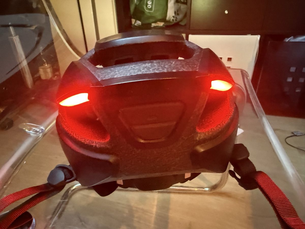 Helme: Lumon ultra mips helmet – Gebraucht aus Herbligen von T-esthetic