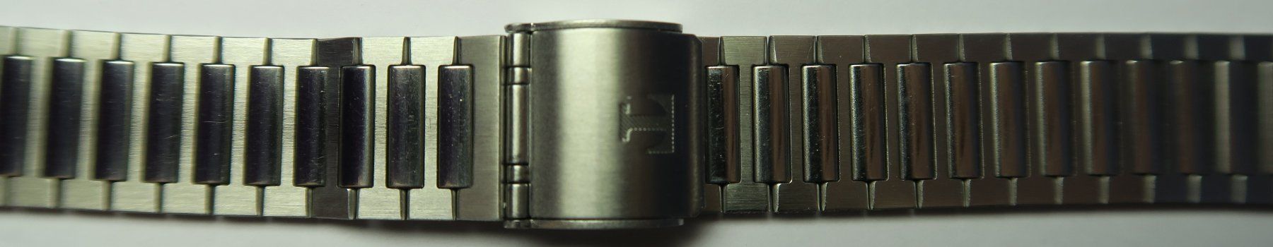 Bracciali & Braccialetti: Bracelet Tissot – Usato da L'Orient venduto da paulbech01