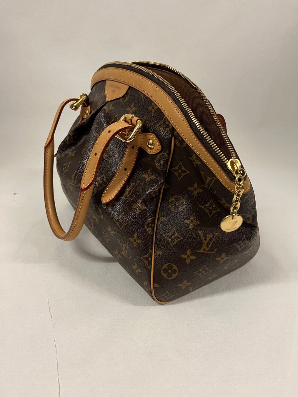 Louis Vuitton Borse da donna: Louis Vuitton Tivoli GM – Nuovo (secondo la descrizione) da Erlenbach ZH venduto da iLuxury 2