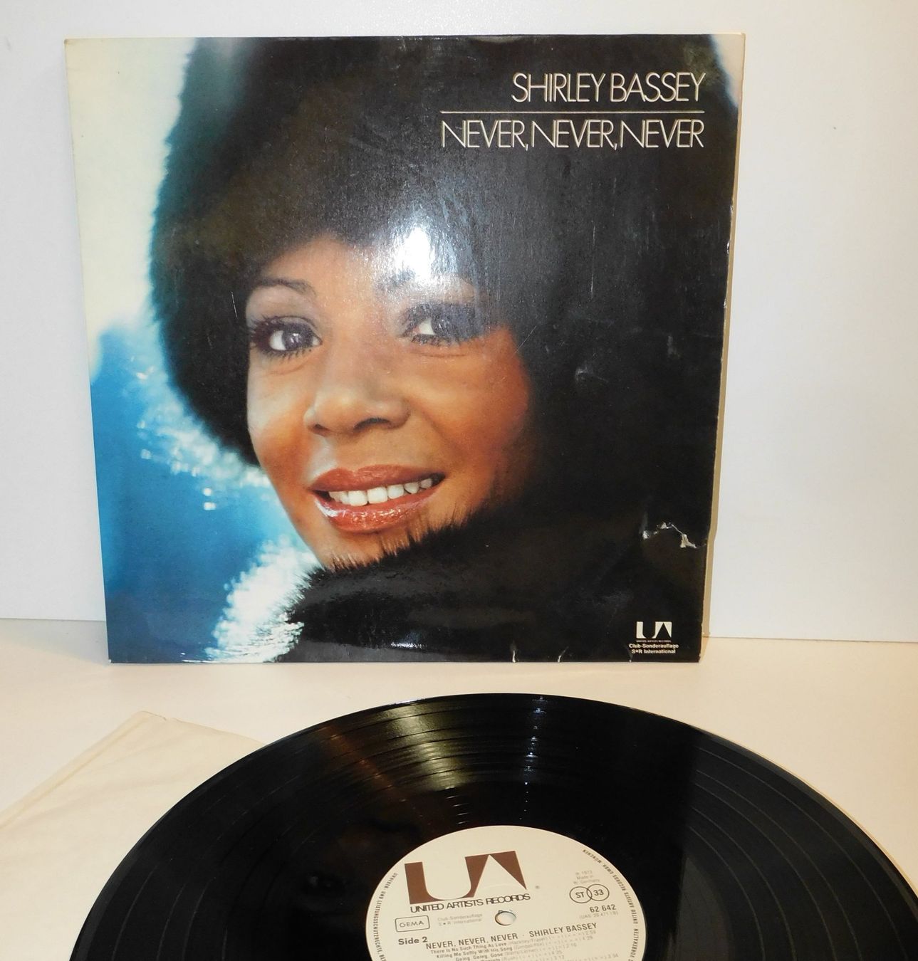 Dischi in vinile: Lp Schallplatte 1973 Shirley Bassey - Never Never Never – Usato da Sursee venduto da 76 1