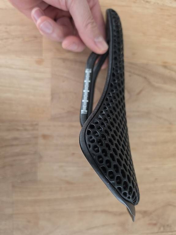Pièces détachées: Rennrad Sattel 3D carbon – D'occasion à Widnau par fivi01 1