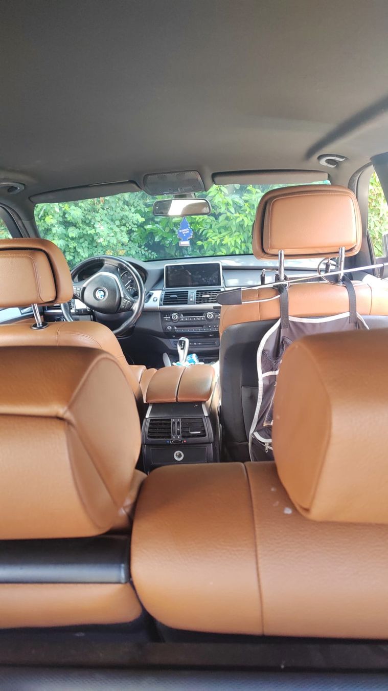 BMW Automobili: BMW X5 3.0d, top Zustand, Leder – Usato da Baar venduto da StoDeja 1