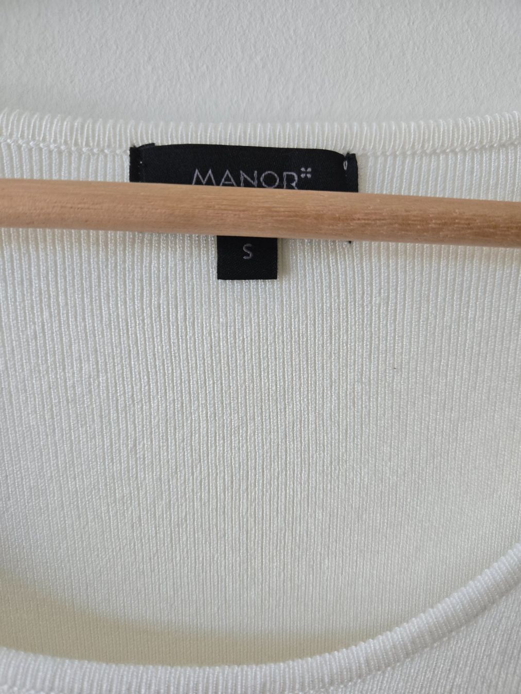 Manor Tops: MANOR TOP, CREME, GRÖSSE S, UNGETRAGEN – Neuf (Voir description) à Zug par joa_dp6f 2