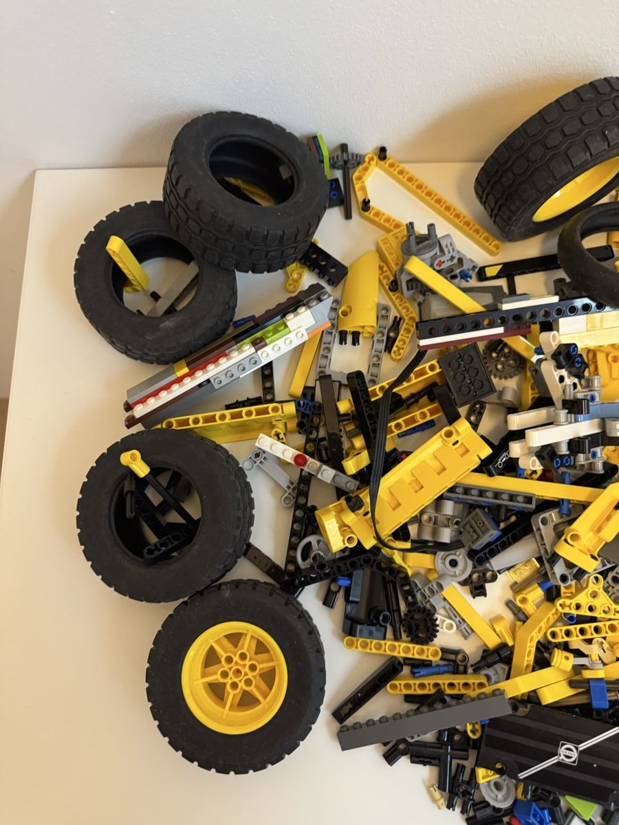 Lego Giocattoli: Lego Technik Konvoult – Usato da Langnau i. E. venduto da nic_dh5j