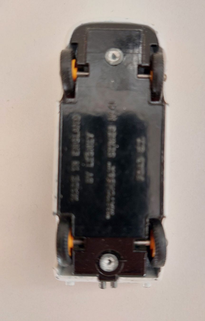 Matchbox Modellini d'auto: Matchbox Lesney Nr. 41 C  Ford GT – Usato da Schenkon venduto da Elbarto007 5
