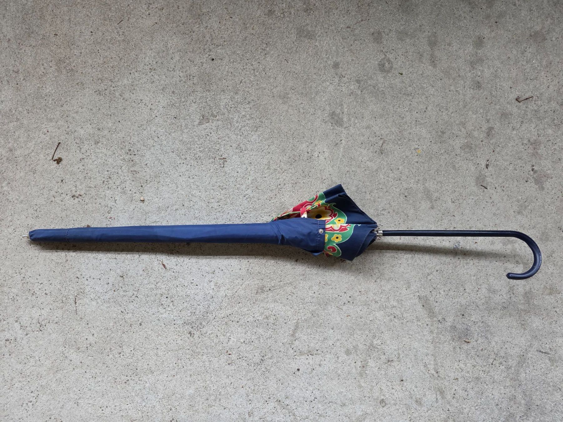 Ombrelli: antiker Regenschirm Schirm 84 cm x 86 cm – Usato da Walterswil BE venduto da Lonitti 2