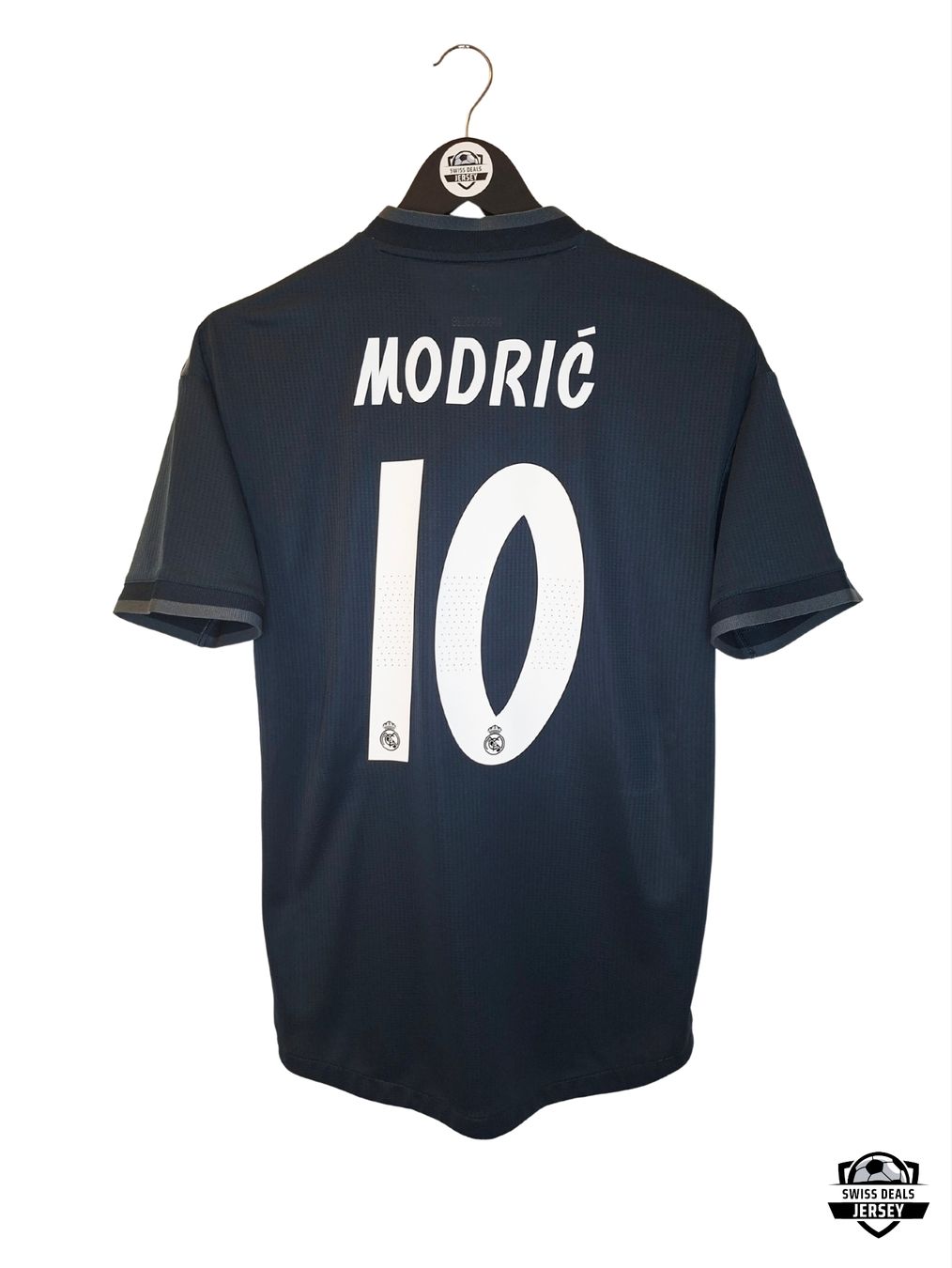 Real Madrid Canottiere & Pantaloni: MODRIC #10 Original Player Version Real Madrid 2018 Trikot – Usato da St-Léonard venduto da SwissDealsJersey