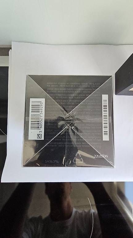 Profumi & Eau de Toilette: Armani Privé, Cuire Améthyste, 100ml, Eau de Parfum – Usato da Sulzbach venduto da Drunkometer 3