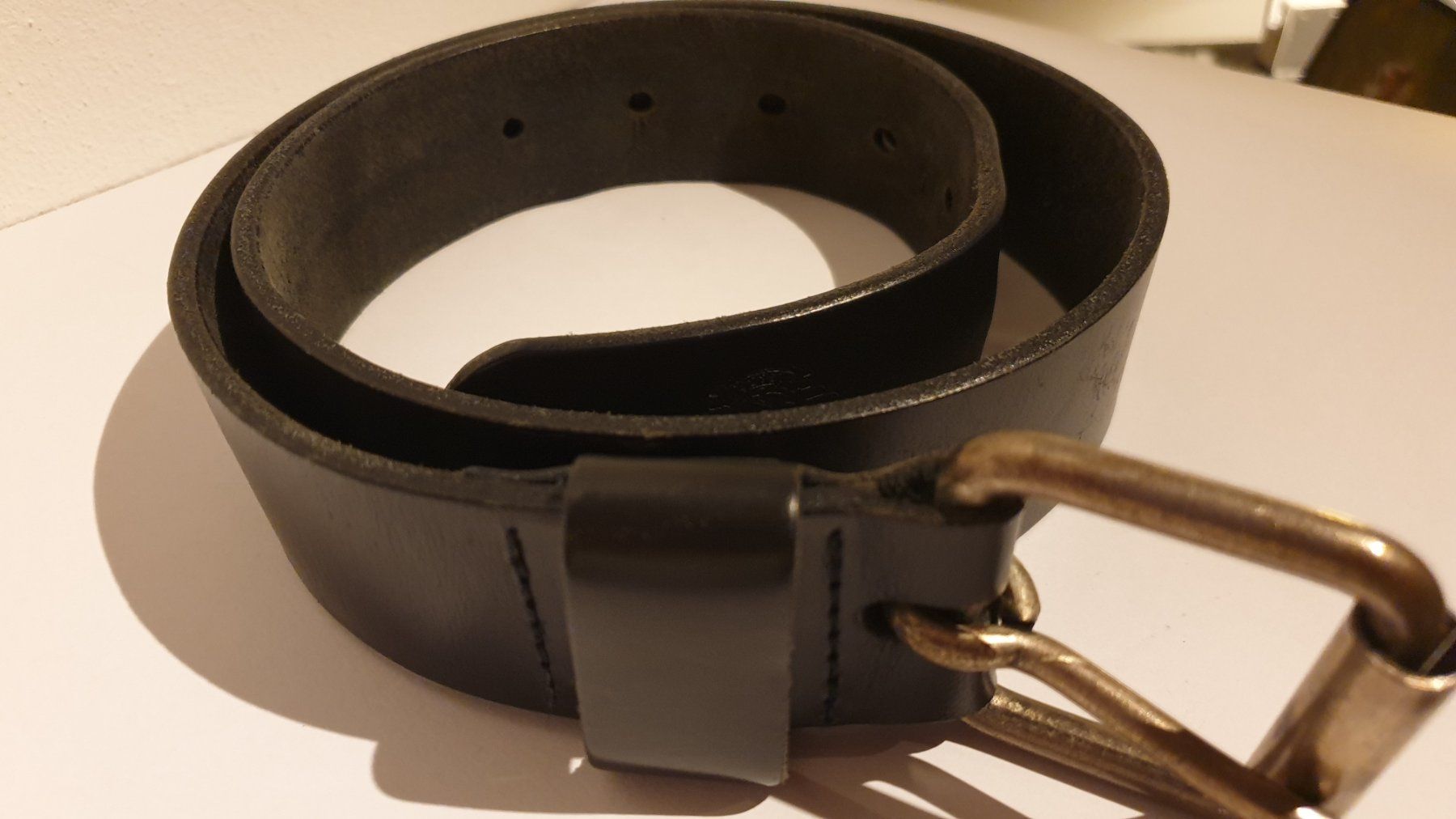 Cinture: Ledergurt. Schwarz. – Usato da Goldach venduto da armando_r