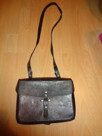 Alte Ledertasche Umhängetasche vom CH Militär Leder Tasche