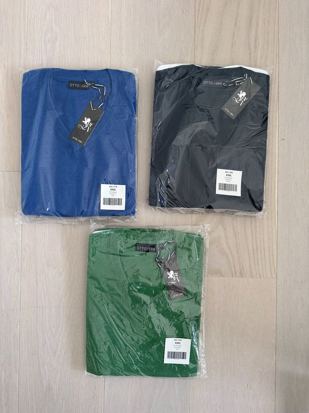 Maglioni & Felpe: Herren-Pullover – Usato da Balzers venduto da NinaSprenger 1