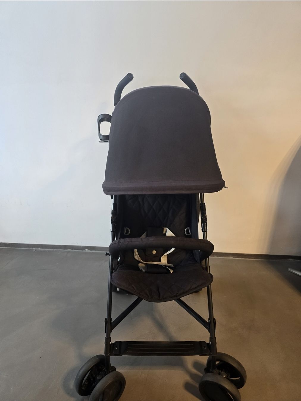 Fillikid Carrozzine: Fillikid Buggy, Schwarz, Top Zustand – Usato da Sent venduto da Wuhuunana 2