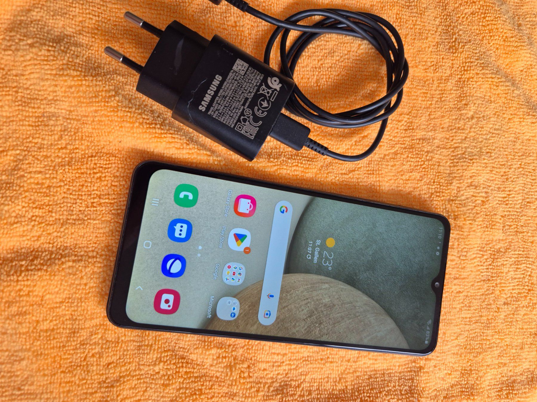 Samsung Telefoni cellulari / Smartphones: Samsung A12 black 64gb Duos – Usato da St. Gallen venduto da Juhasli