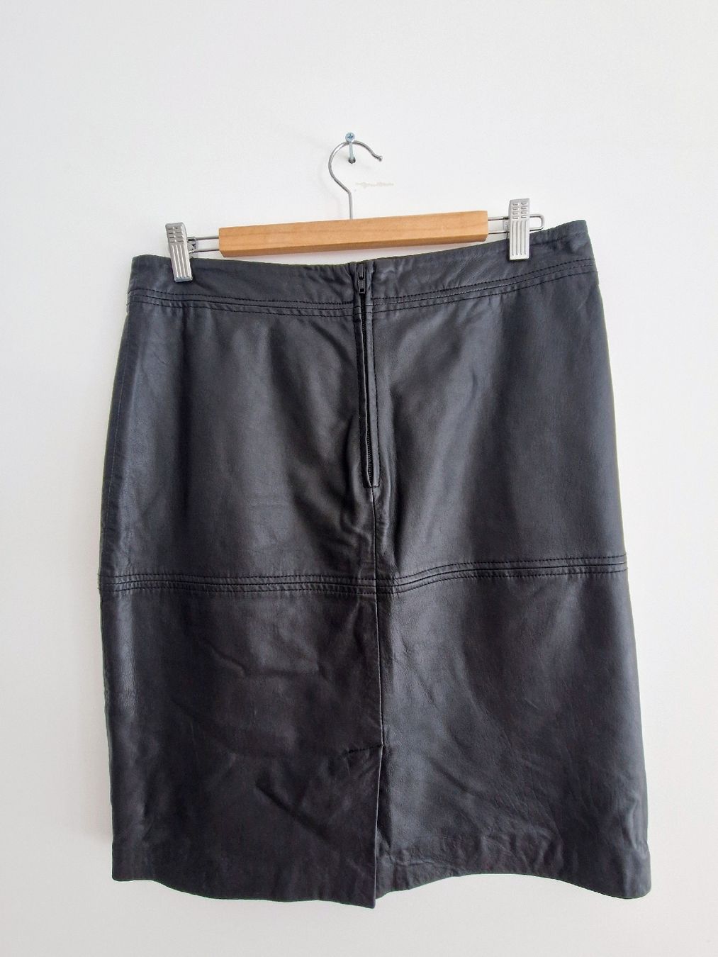 Maddison Gonne: MADDISON Jupe Echtleder 100% Gr. 40 – Nuovo (secondo la descrizione) da Horgen venduto da akkohappyshopping 3