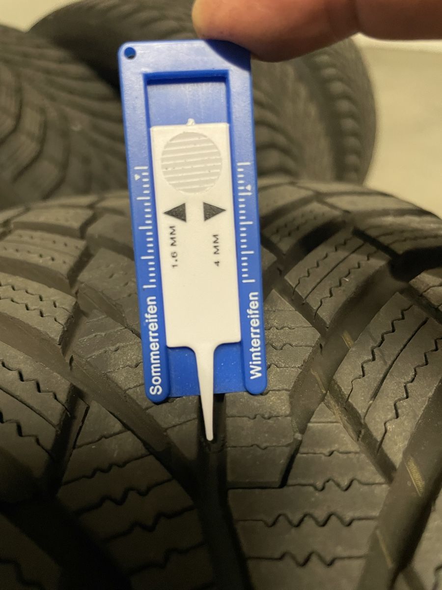 Pneumatici & Ruote complete: Winterräder 225 / 45 R17 Continental – Usato da Lenzburg venduto da dan_z8tc 4