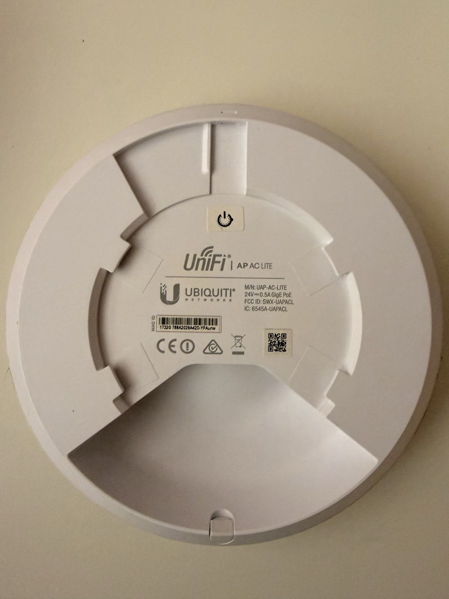 Ubiquiti Wlan: Ubiquiti UniFi AP AC Lite  – Gebraucht aus Langnau am Albis von jor_v5c2