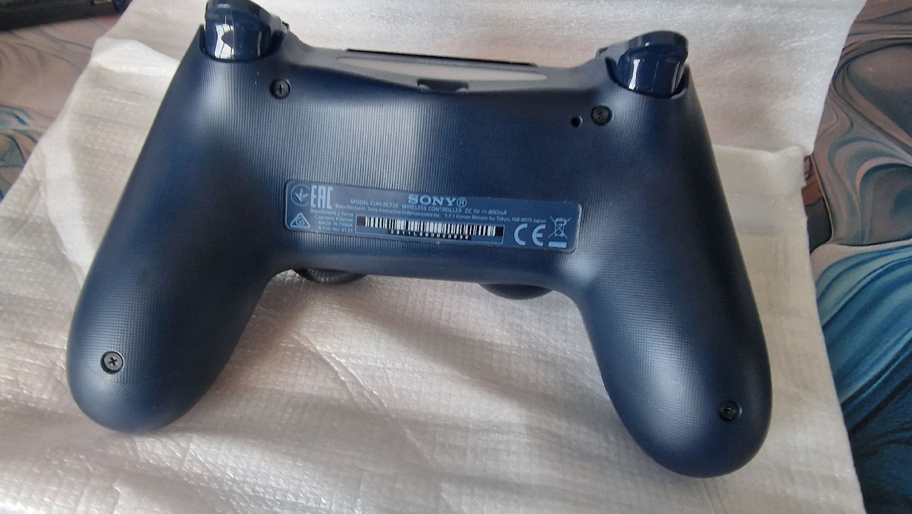 Sony Controller: Sony PS4 Dualshock 4 controller 500 million limited edition – Usato da Nyon venduto da PMargarido 2