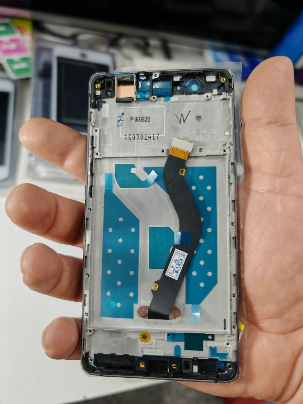 Apple Monitor: Diverse Bildschirm (iphone \huawei \Htc)24 + Rahmen iphone 6 – Nuovo e nell'imballaggio originale da Bern venduto da Meriem00 3