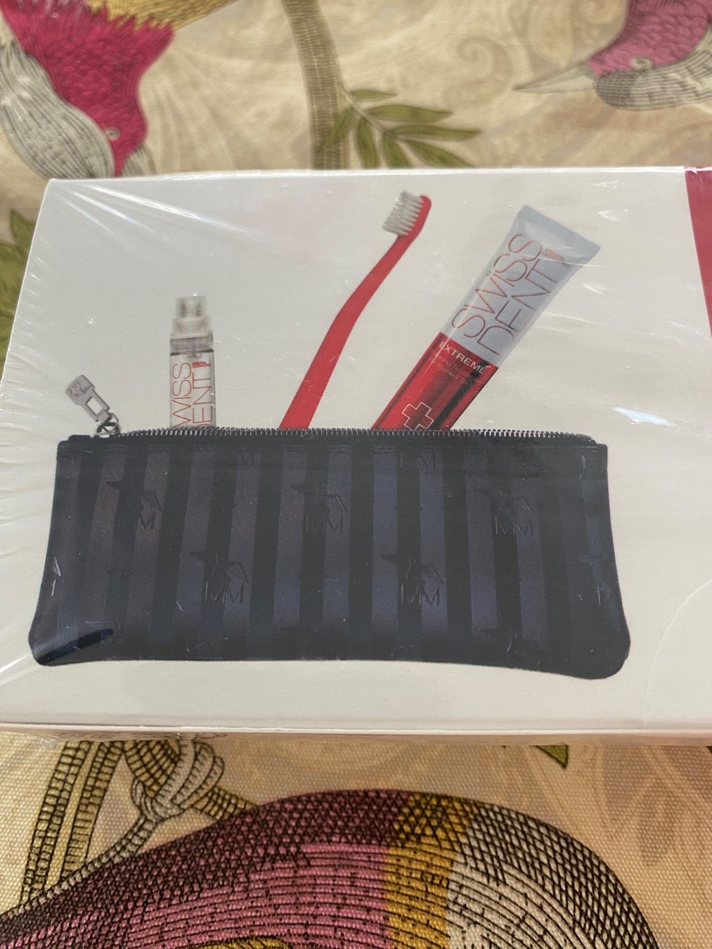 Maison Mollerus Custodie per cosmetici: Mollerus Swissdent Travel Set – Nuovo e nell'imballaggio originale da Dietikon venduto da vjn88 1