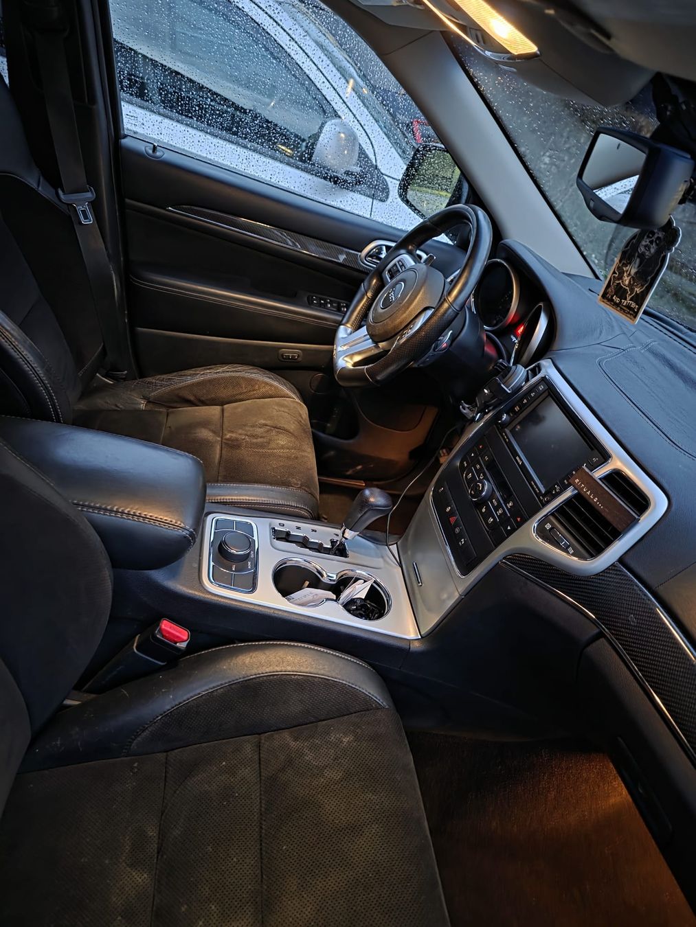 Jeep Autos: Jeep Grand Cherokee SRT🔥 – Gebraucht aus Schübelbach von Streiff98 5