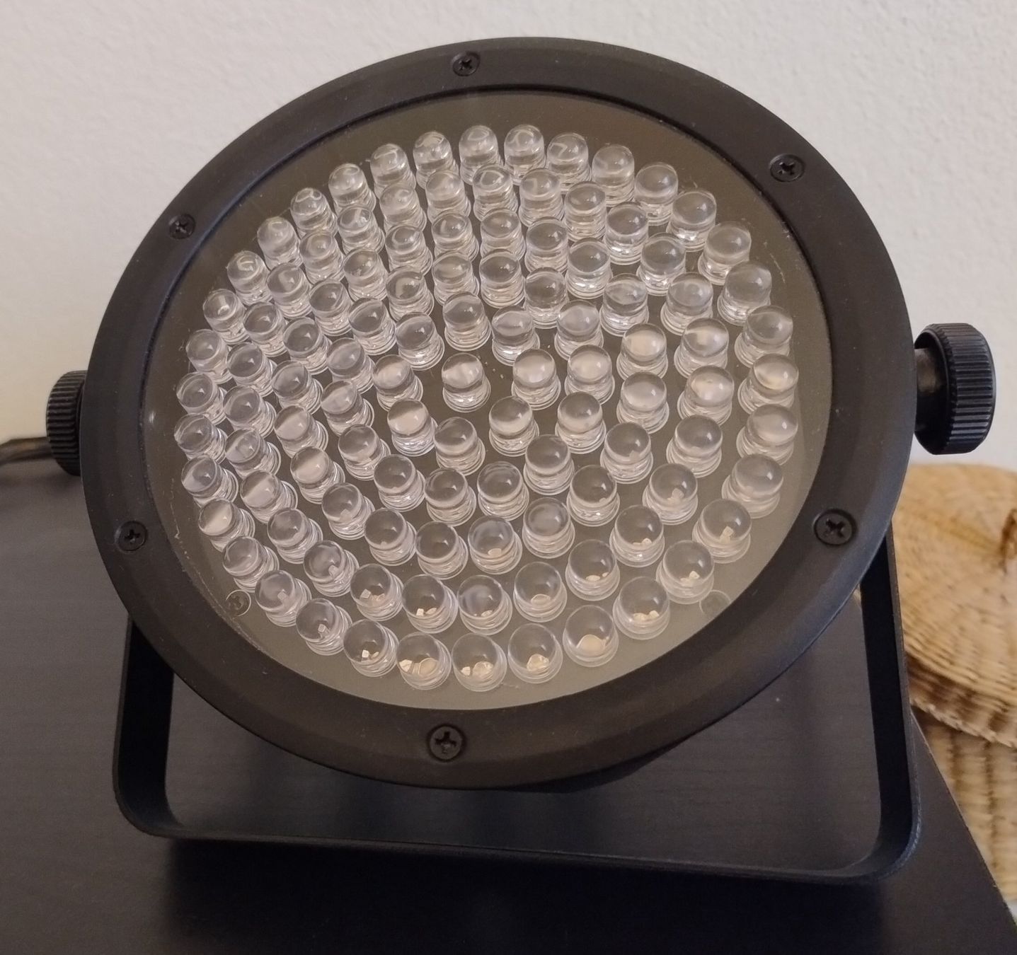 Fari: LED-Wash-Scheinwerfer SlimPAR 56 – Usato da Lichtensteig venduto da ubest 1