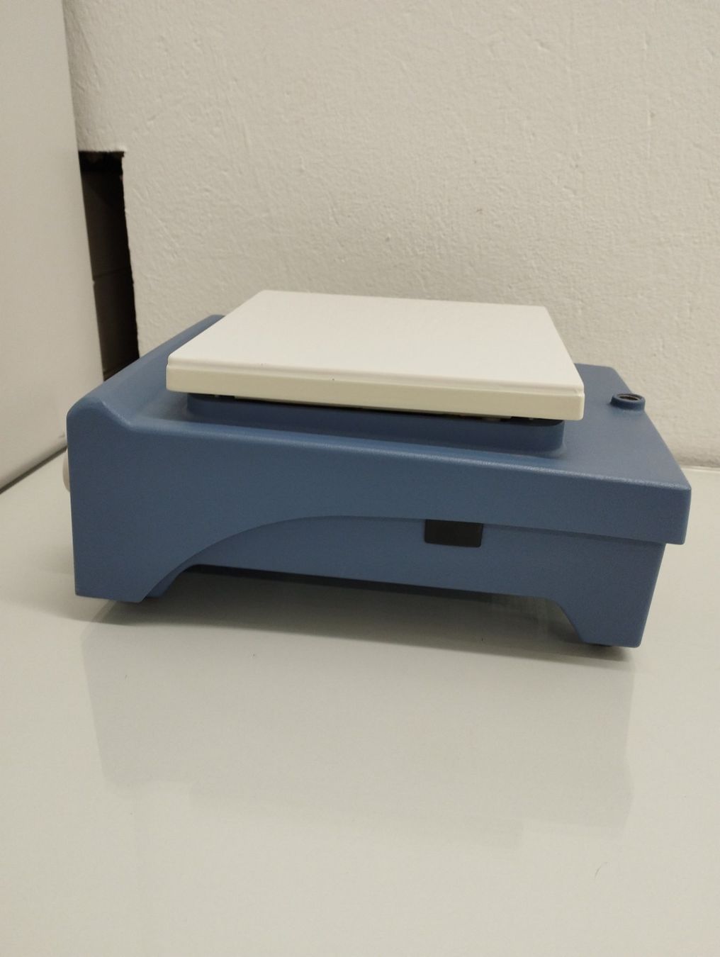 Accessori da laboratorio: Stuart UC151 Analoger Rührer Keramik – Usato da Niederdorf venduto da LeptonAG_Labor 3