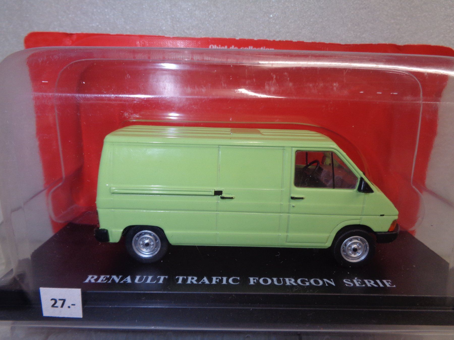 Renault Modellini d'auto: Hachette 1:43 Classic Car Renault Trafic – Nuovo e nell'imballaggio originale da Reconvilier venduto da rallycar 1