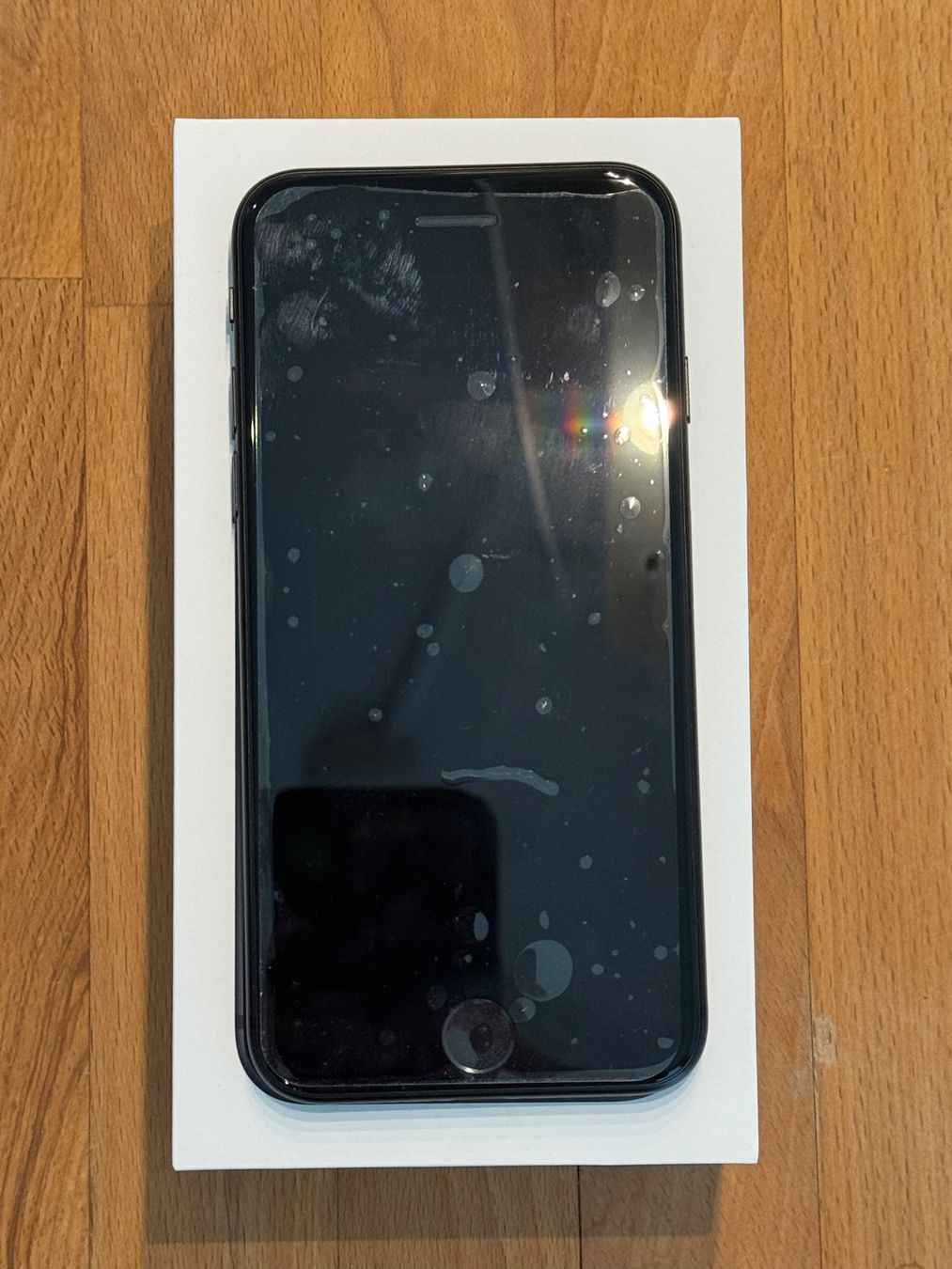 Apple Telefoni cellulari / Smartphones: Neues iPhone SE 256GB schwarz – Nuovo (secondo la descrizione) da Dietikon venduto da fairway 2